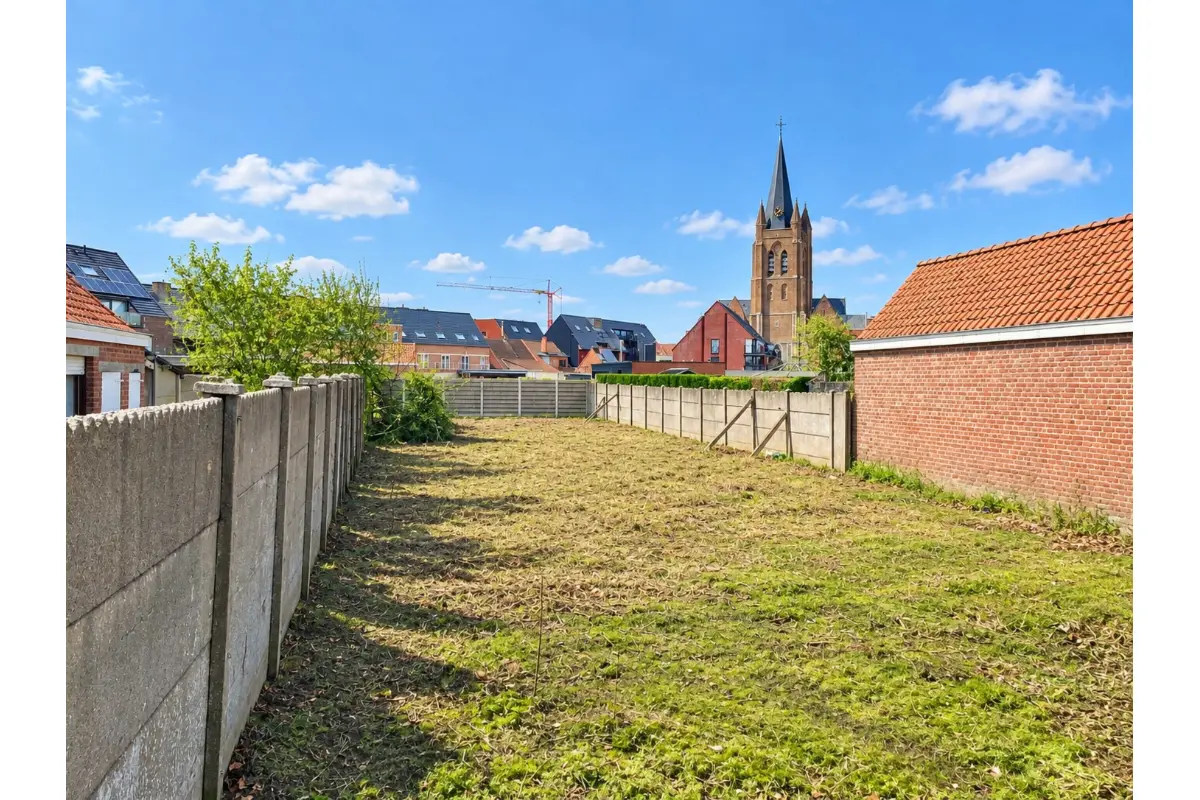 Bouwgrond te  koop in Ruddervoorde 8020 210000.00€  slaapkamers m² - Zoekertje 823957