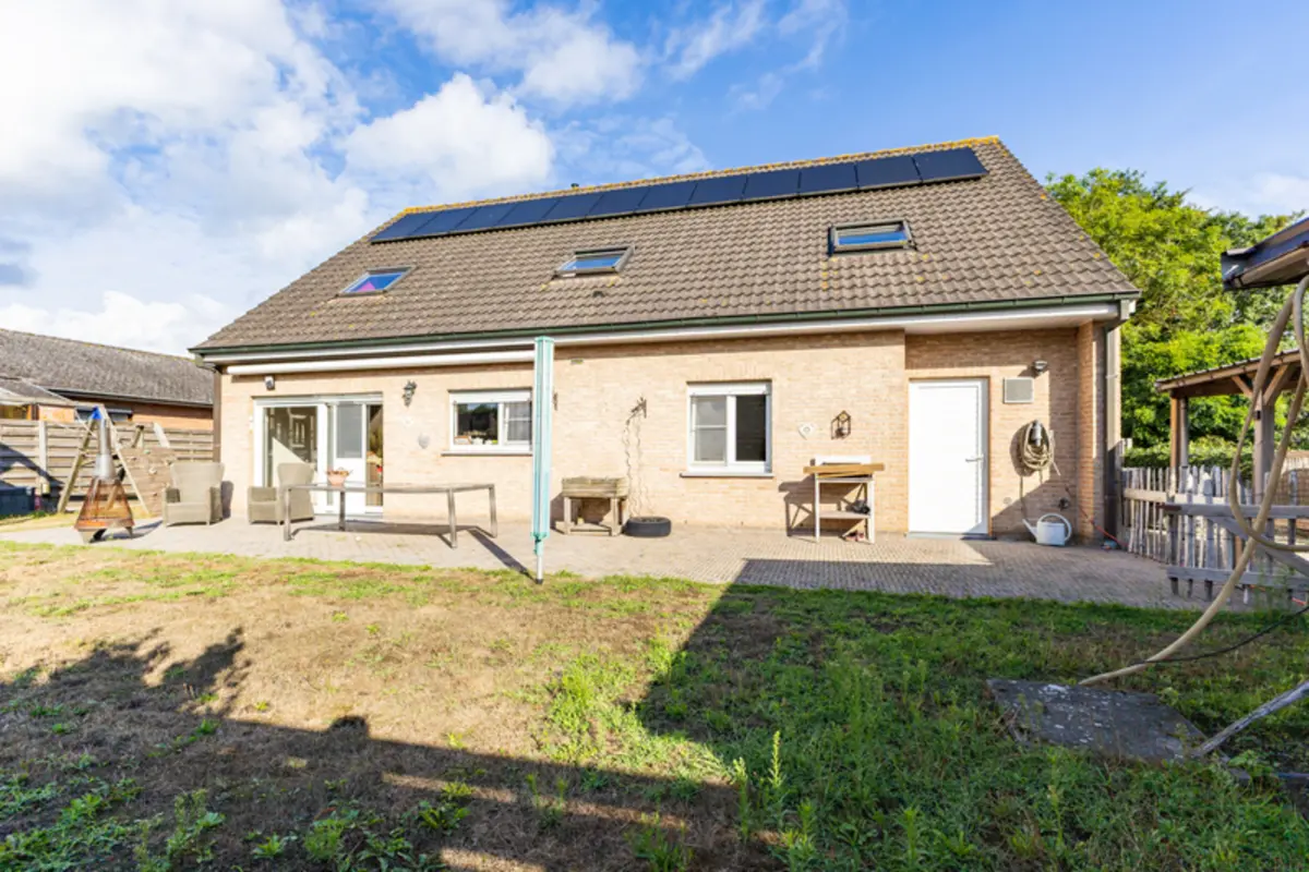 Huis te  koop in Koksijde 8670 499000.00€ 3 slaapkamers 244.00m² - Zoekertje 823299