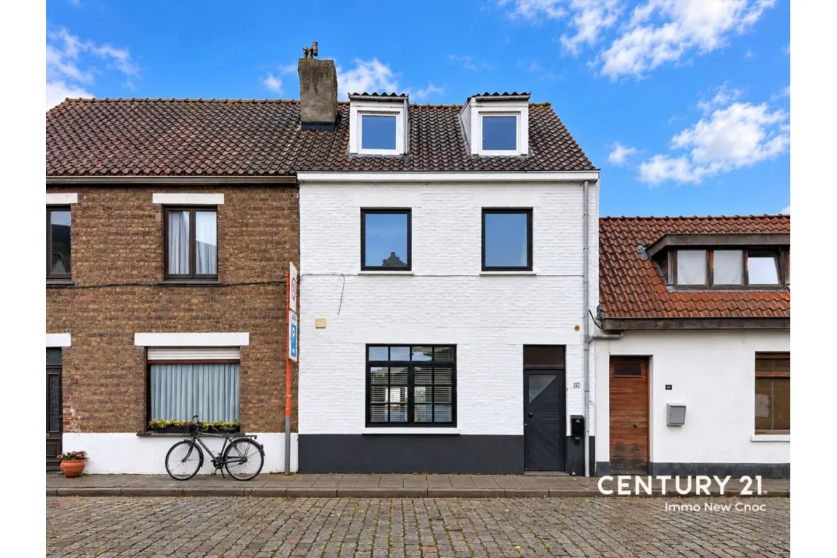 Huis te  koop in Dudzele 8380 425000.00€ 4 slaapkamers 155.00m² - Zoekertje 824324