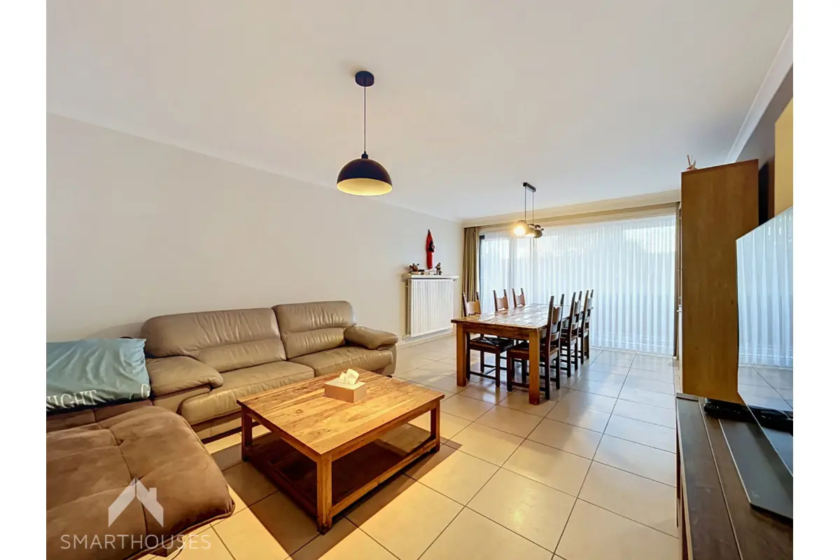 Appartement te  koop in Roeselare 8800 145000.00€ 2 slaapkamers 78.00m² - Zoekertje 824565