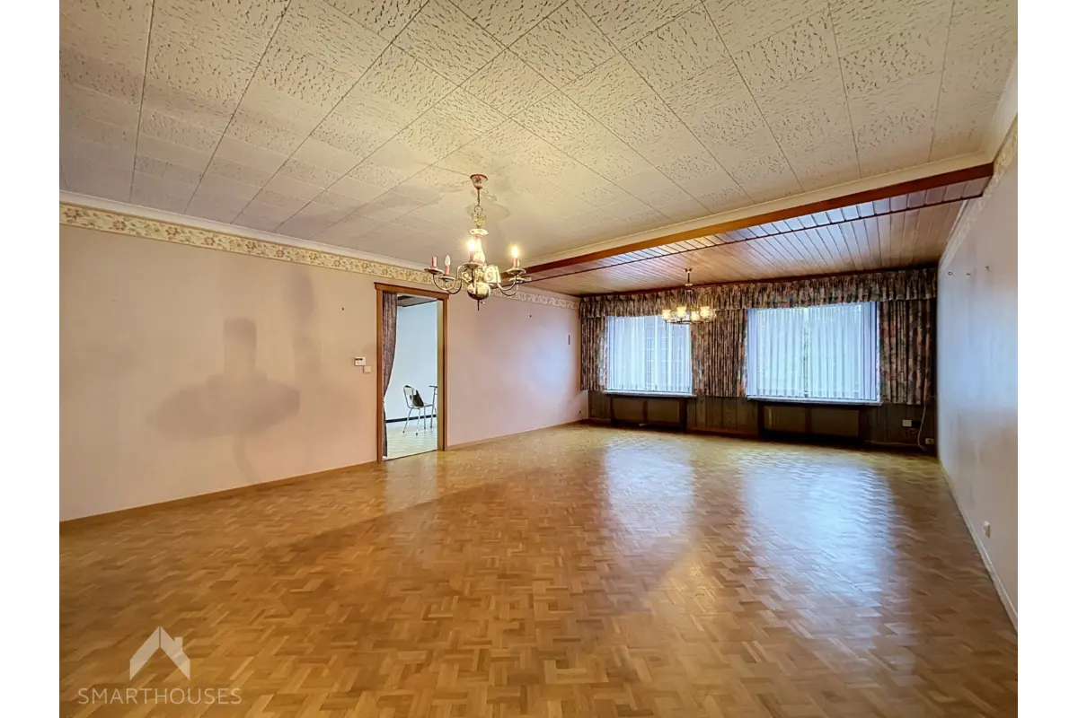 Appartement te  koop in Izegem 8870 164000.00€ 2 slaapkamers 110.00m² - Zoekertje 824865