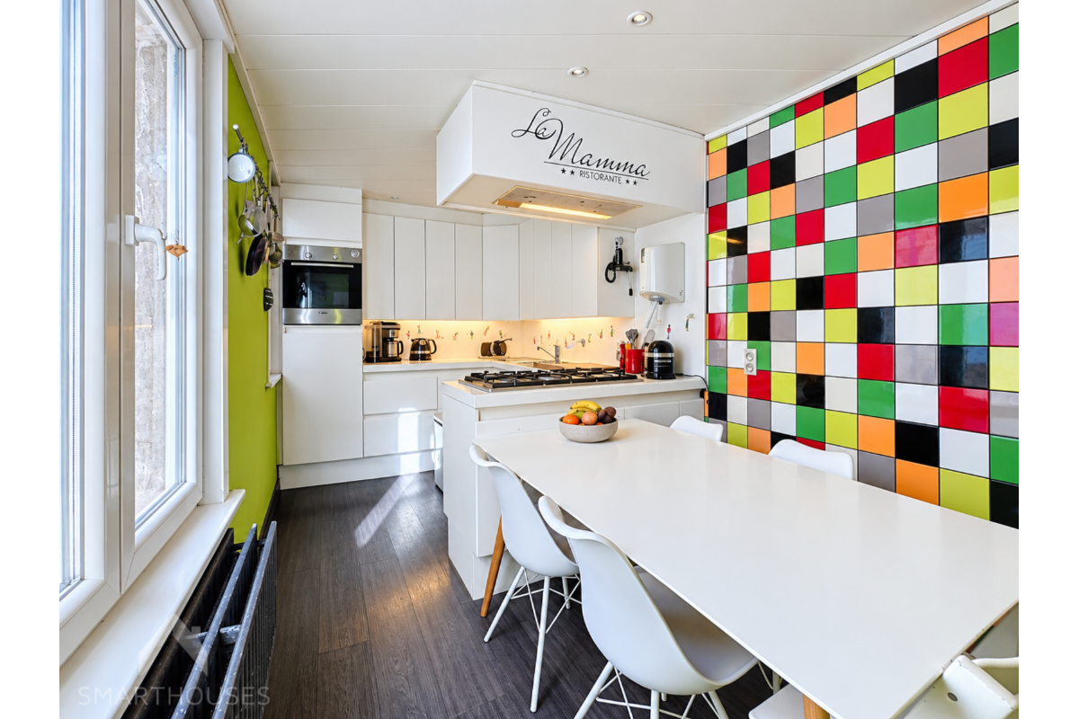 Huis te  koop in Oostende 8400 375000.00€ 4 slaapkamers 302.00m² - Zoekertje 825420