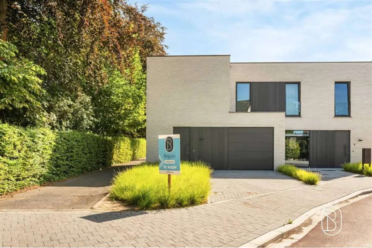 Huis te  koop in Harelbeke 8530 431700.00€ 3 slaapkamers 156.00m² - Zoekertje 825500