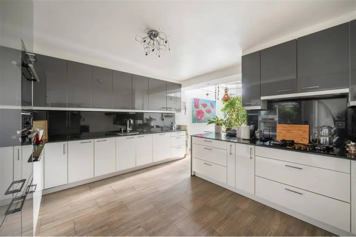 Huis te  koop in Bissegem 8501 449000.00€ 3 slaapkamers 160.00m² - Zoekertje 825503