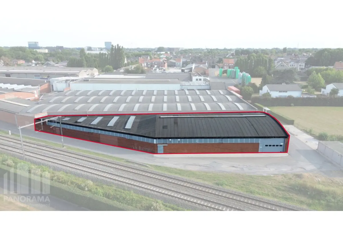 Handelszaak te  huur in Roeselare 8800 4035.00€  slaapkamers 1170.00m² - Zoekertje 826071