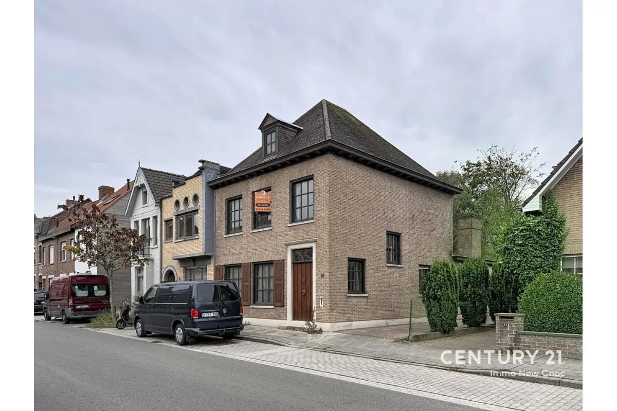 Huis te  koop in Sint-Andries 8200 549000.00€ 3 slaapkamers 178.00m² - Zoekertje 826850