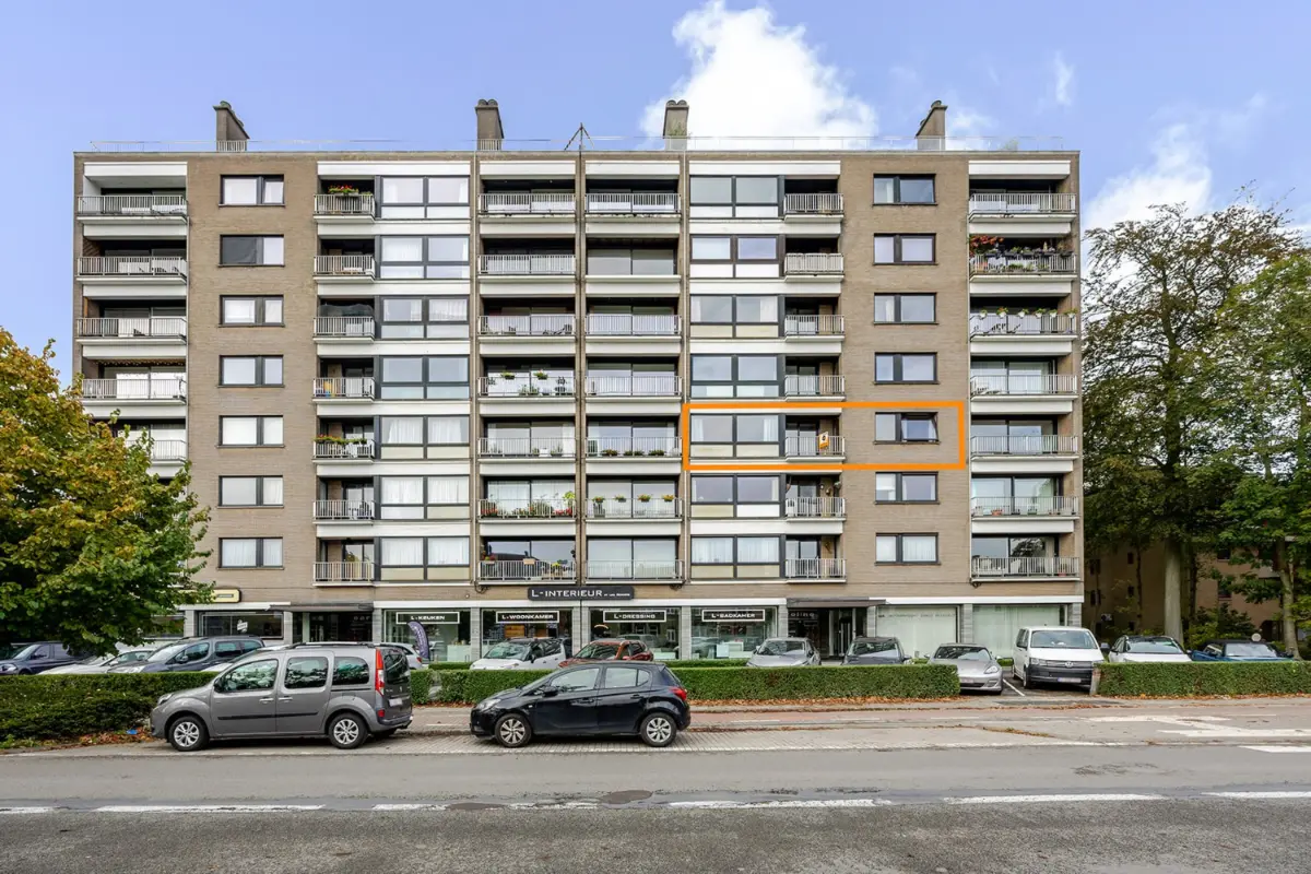 Appartement te  koop in Assebroek 8310 235000.00€ 2 slaapkamers 95.00m² - Zoekertje 826735