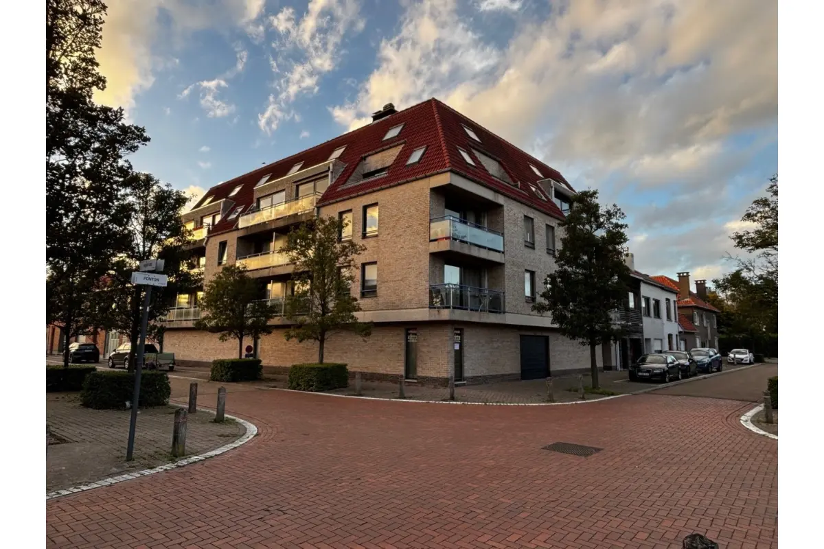 Parking & garage te  koop in Oostende 8400 185000.00€  slaapkamers m² - Zoekertje 827612