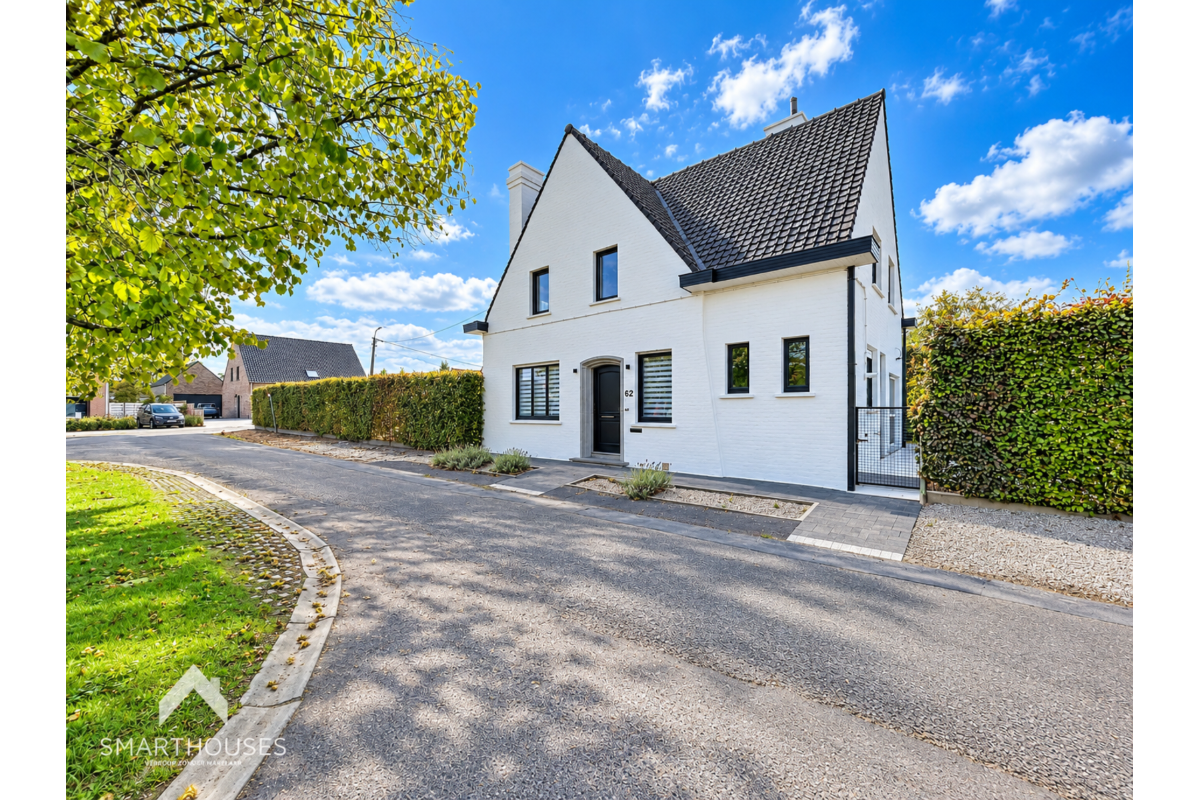 Huis te  koop in Staden 8840 495000.00€ 4 slaapkamers 201.00m² - Zoekertje 827980