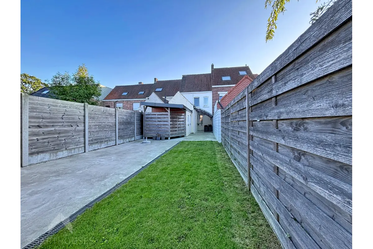 Huis te  koop in Ooigem 8710 299000.00€ 3 slaapkamers 143.00m² - Zoekertje 827837
