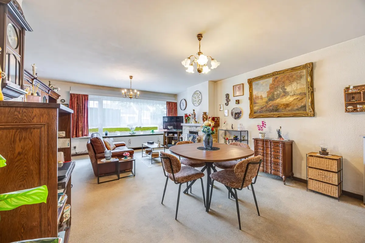 Appartement te  koop in Sint-Kruis 8310 219000.00€ 2 slaapkamers m² - Zoekertje 828455