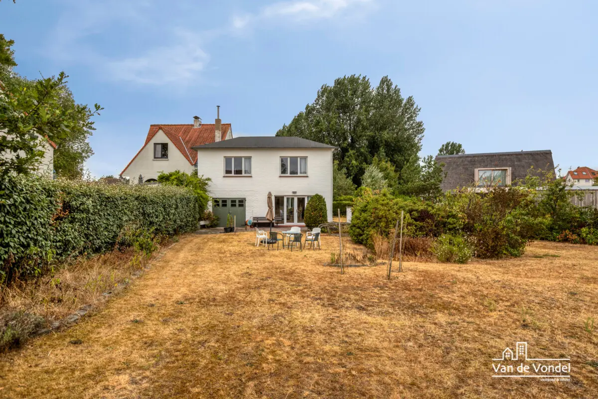 Huis te  koop in Koksijde 8670 580000.00€ 5 slaapkamers 195.00m² - Zoekertje 829198