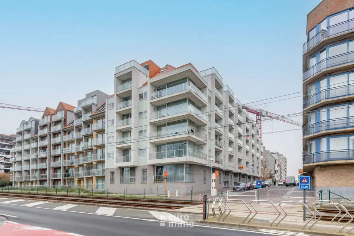 Parking te  huur in Nieuwpoort 8620 110.00€  slaapkamers m² - Zoekertje 830094