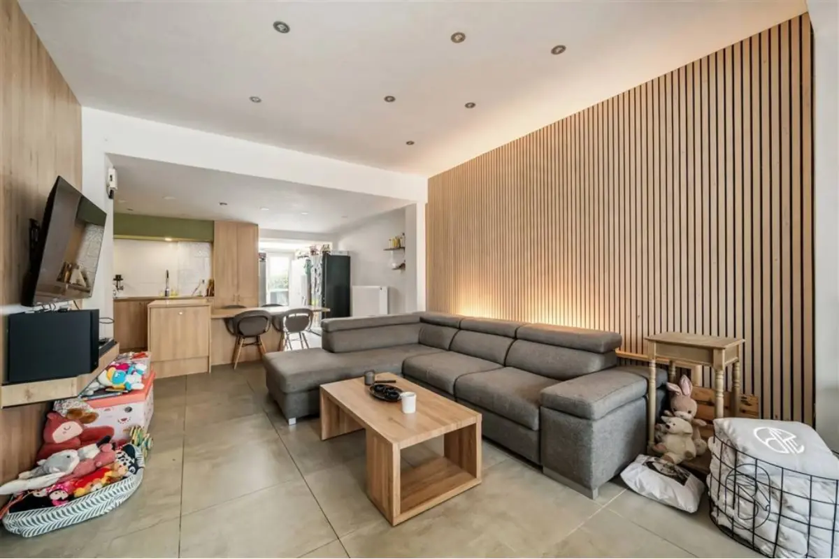 Huis te  koop in Anzegem 8570 198000.00€ 3 slaapkamers 199.00m² - Zoekertje 829539