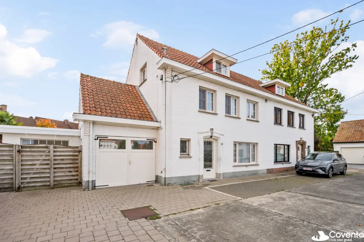 Huis te  koop in Roeselare 8800 319000.00€ 4 slaapkamers 234.00m² - Zoekertje 830150