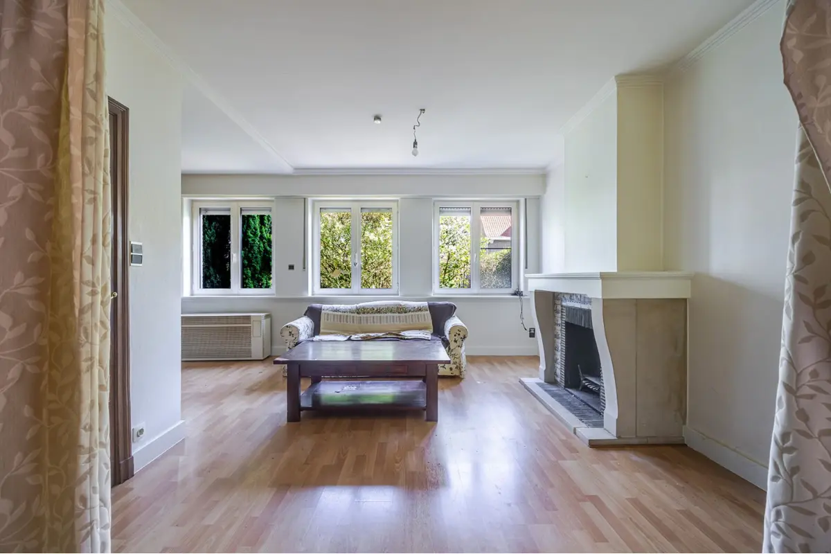 Huis te  koop in Sint-Andries 8200 339000.00€ 4 slaapkamers m² - Zoekertje 830934