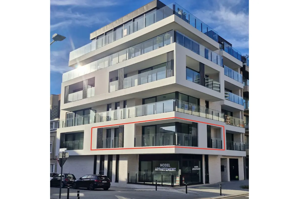 Appartement te  huur in Oostende 8400 1400.00€  slaapkamers m² - Zoekertje 831896