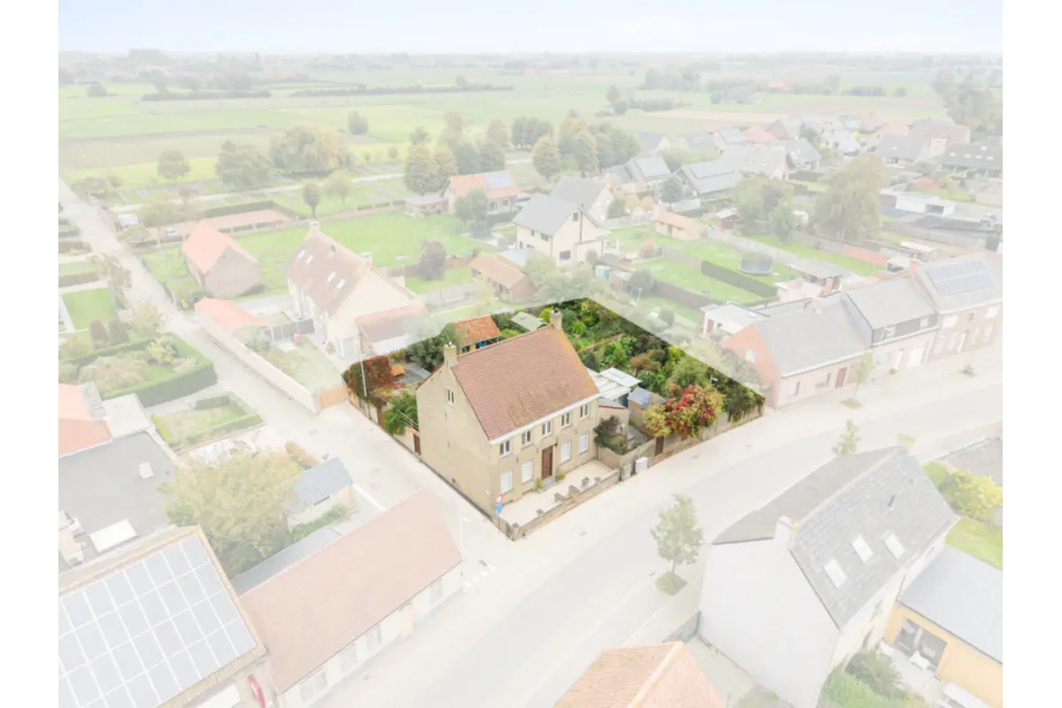 Huis te  koop in Vleteren 8640 385000.00€ 4 slaapkamers 233.00m² - Zoekertje 831824