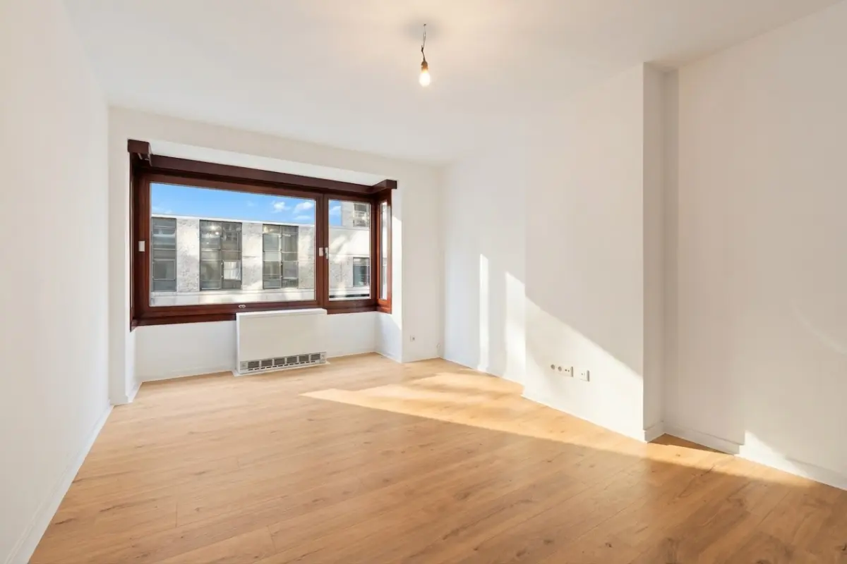 Appartement te  huur in Oostende 8400 850.00€ 2 slaapkamers 91.00m² - Zoekertje 831663
