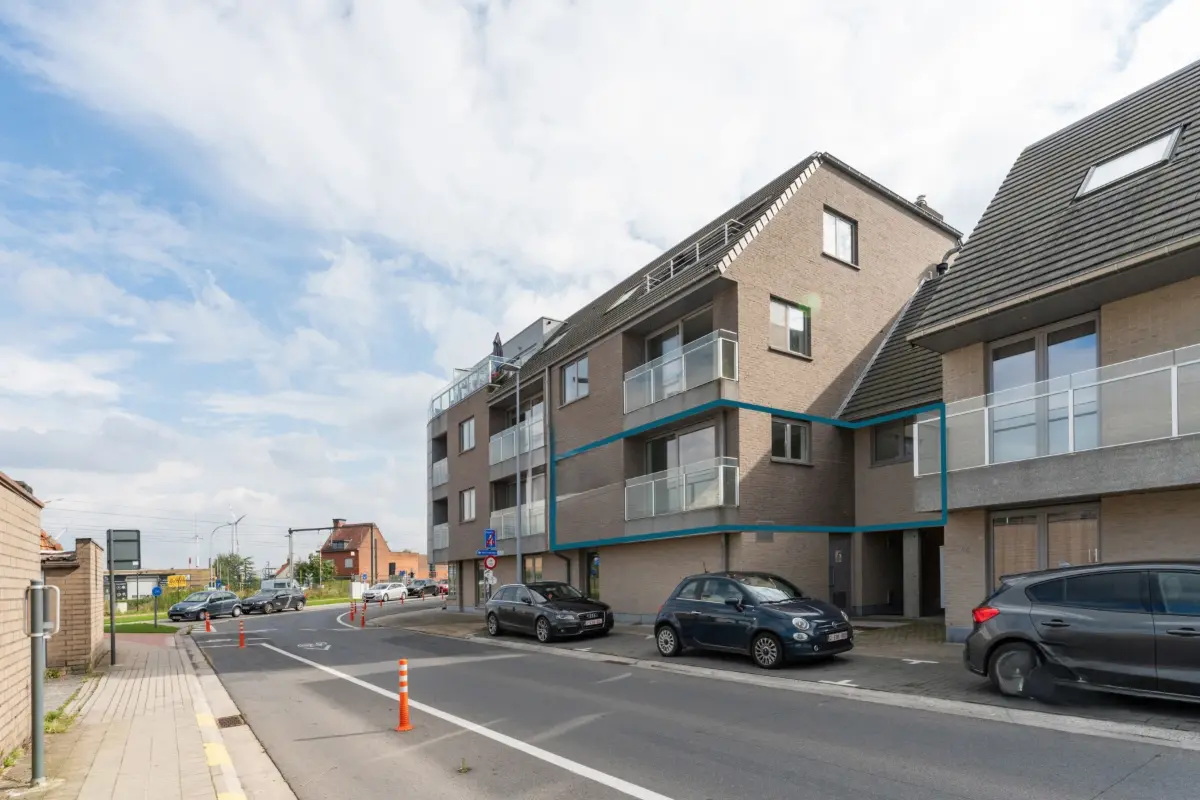Appartement te  koop in Roeselare 8800 255000.00€ 2 slaapkamers 95.00m² - Zoekertje 832496