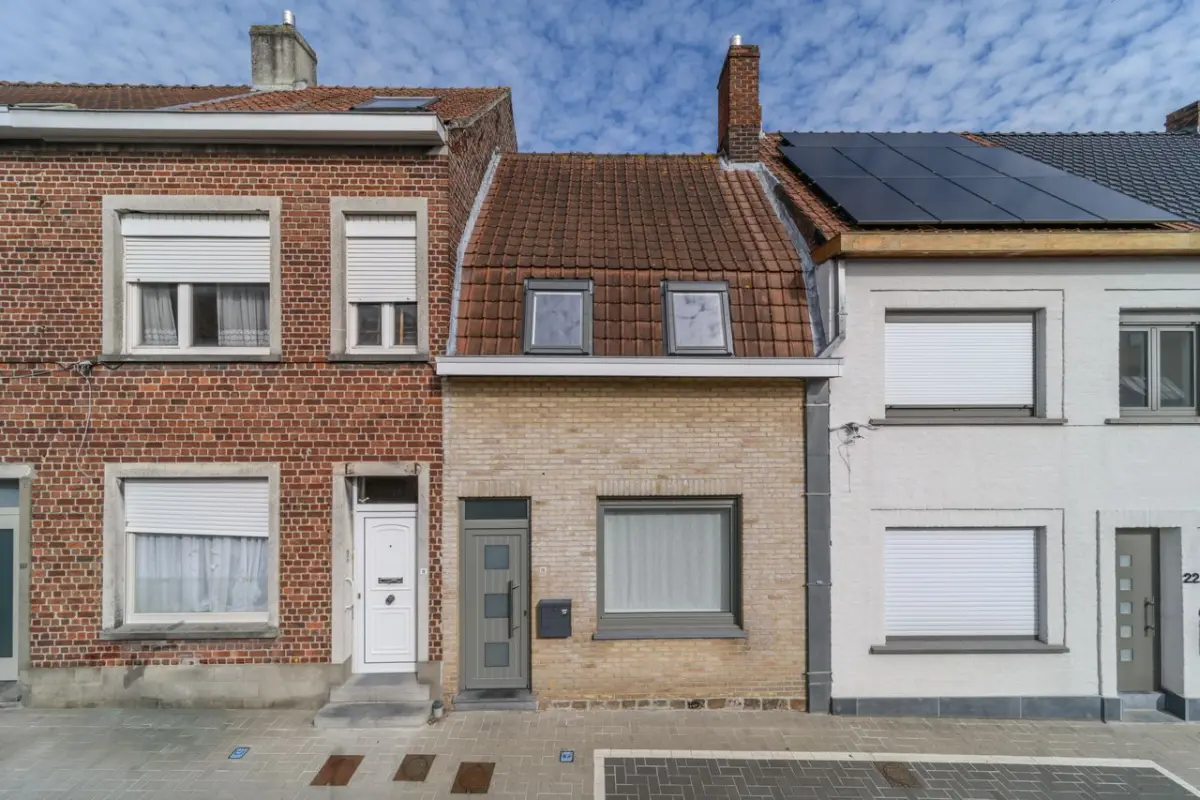 Huis te  koop in Poperinge 8970 225000.00€ 3 slaapkamers 142.00m² - Zoekertje 832370