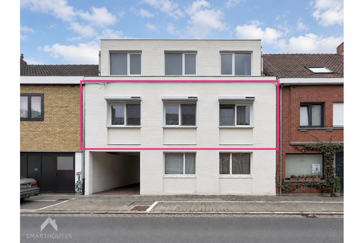 Appartement te  koop in Roeselare 8800 199000.00€ 3 slaapkamers 113.00m² - Zoekertje 832425